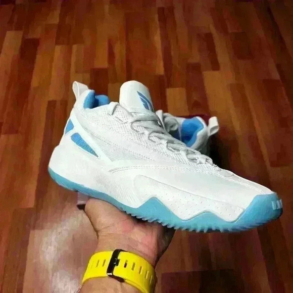 💰HUGE CLEARANCE SALE 💰 Adidas Dame Certified  2 Low Damian Lillard mens d’hier - Picture 2 of 14